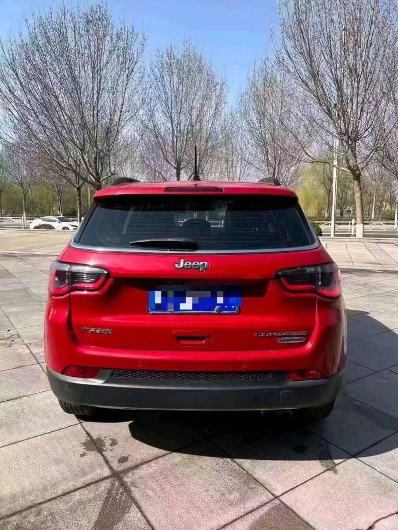 青岛18年Jeep指南者8