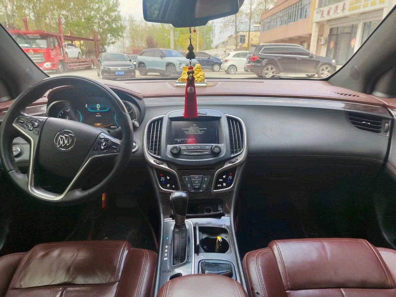 淄博15年别克君越5