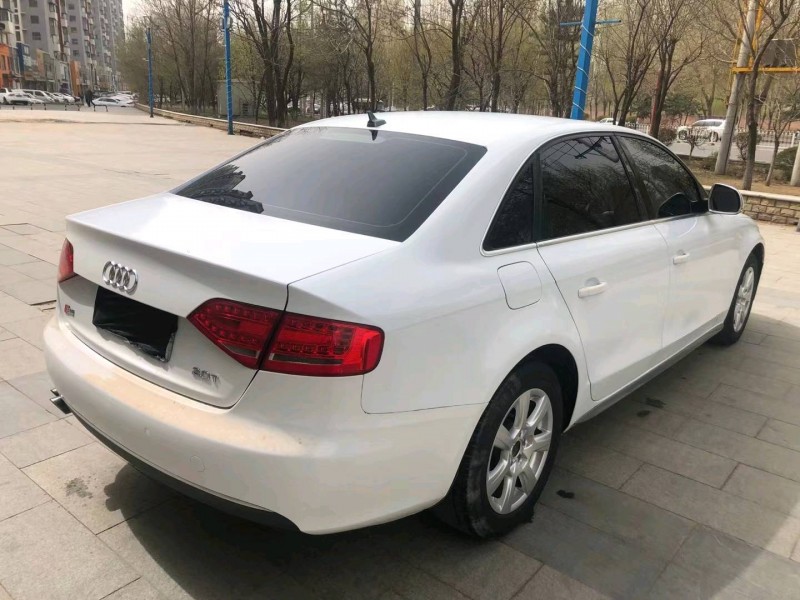 沈阳11年奥迪A4L7