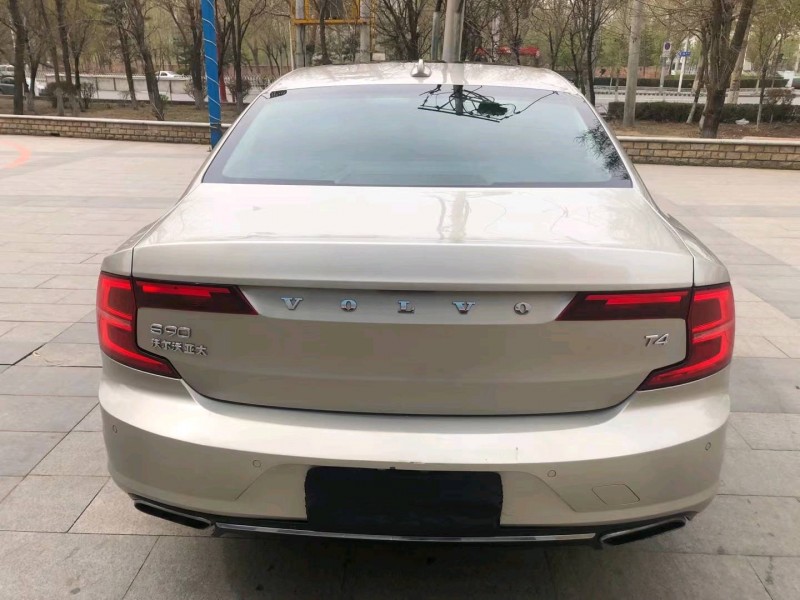 沈阳17年沃尔沃S908