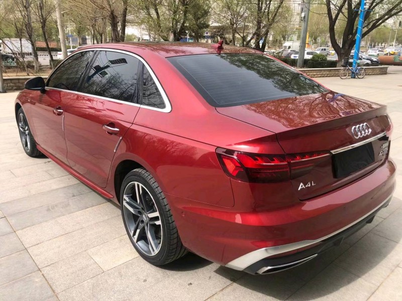 沈阳21年奥迪A4L9