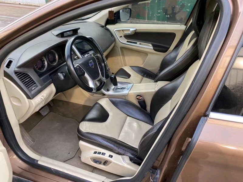 沈阳11年沃尔沃XC608