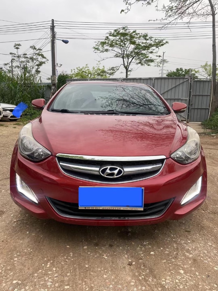 广州16年现代朗动1