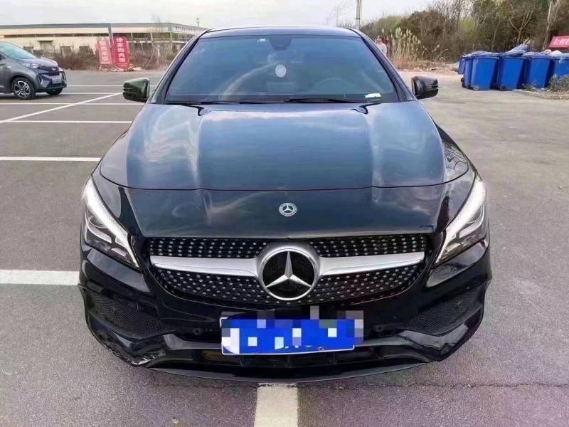 青岛18年奔驰CLA1