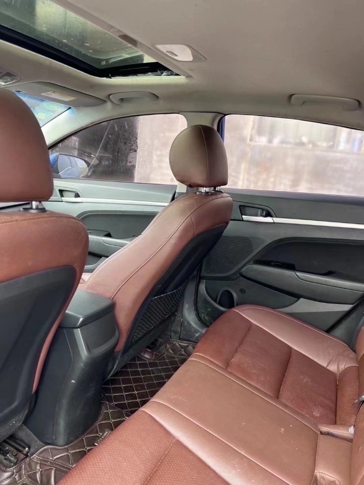 青岛16年现代领动6