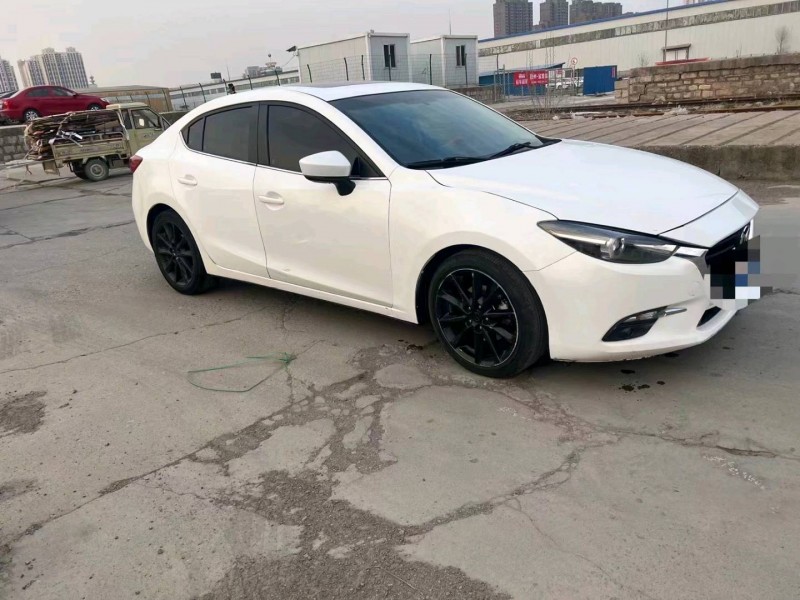 济南17年马自达昂克赛拉3