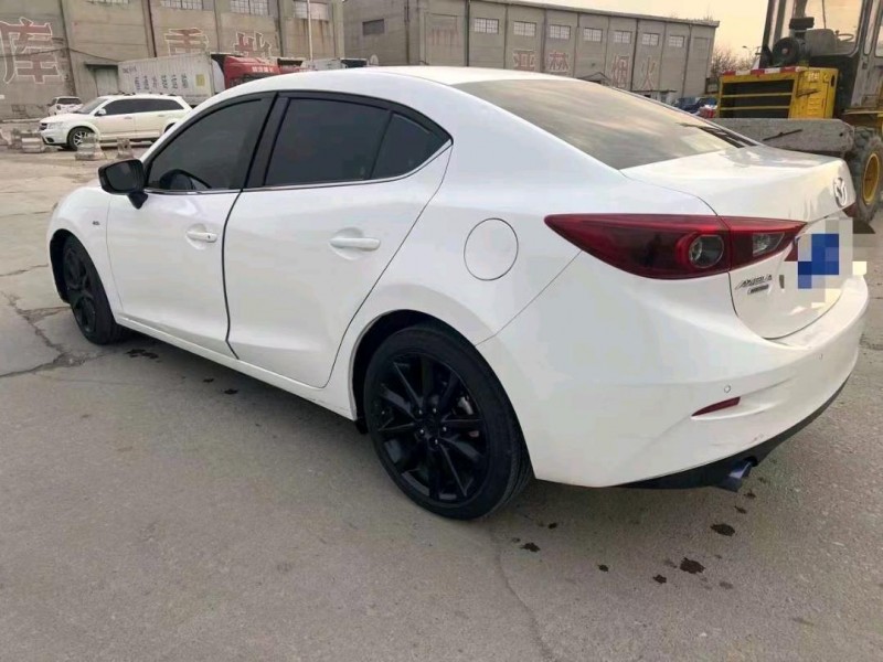 济南17年马自达昂克赛拉5