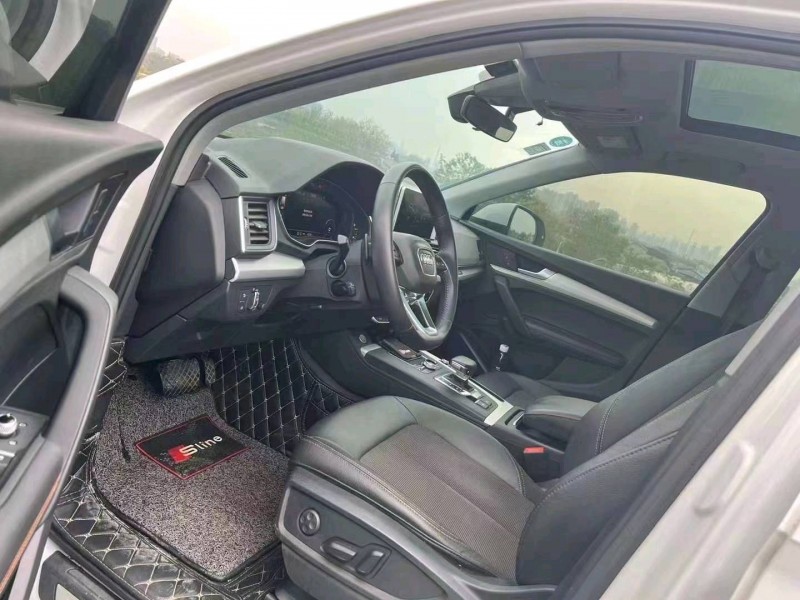 济南19年奥迪Q56