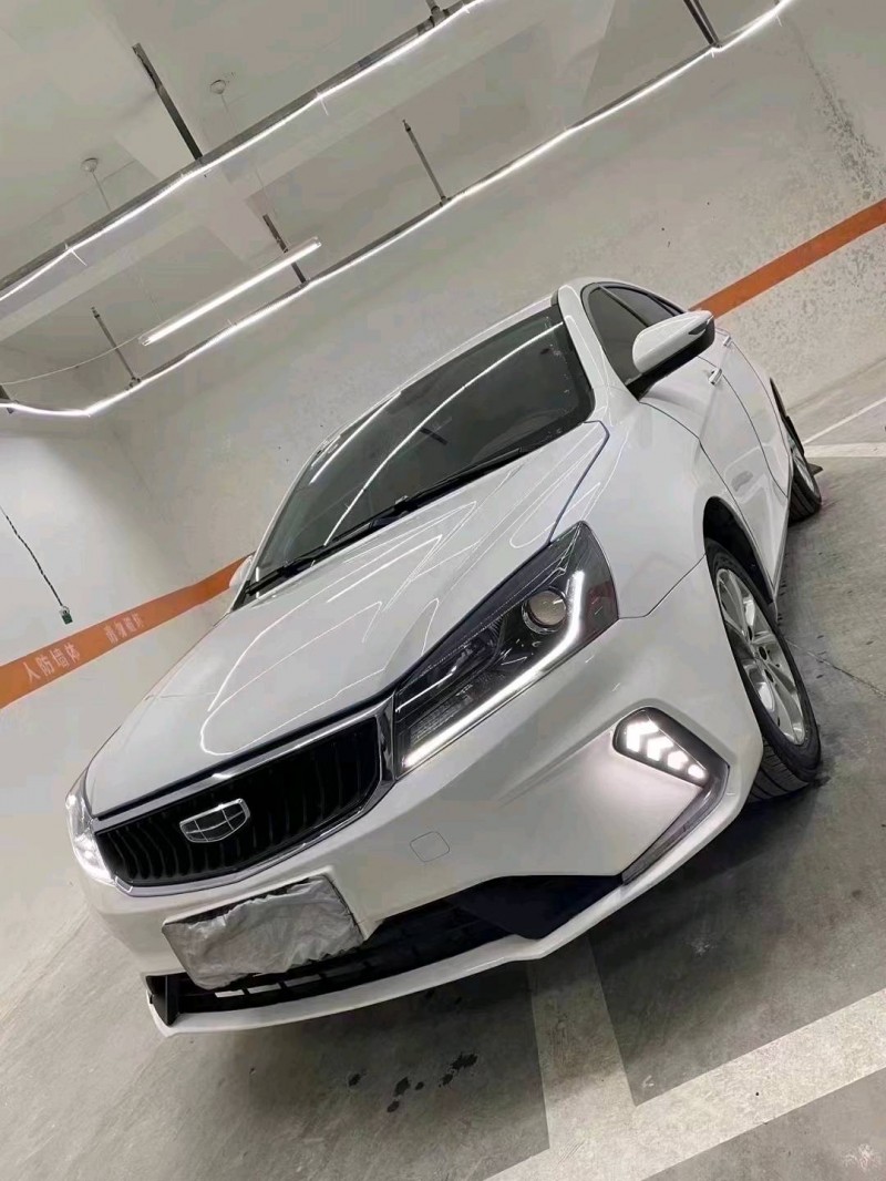 成都21年吉利帝豪GL2