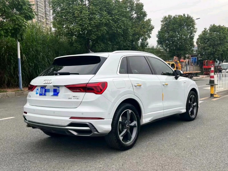 广州21年奥迪Q37