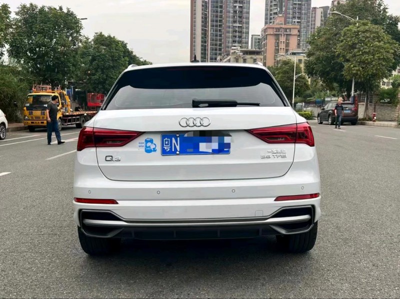 广州21年奥迪Q38