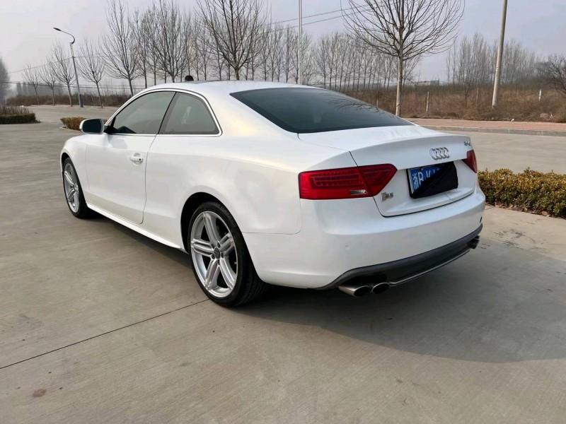 廊坊14年奥迪A54