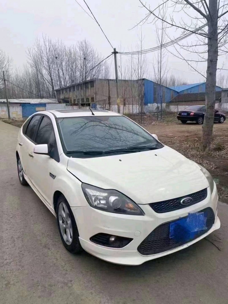 临沂15年福特福克斯3