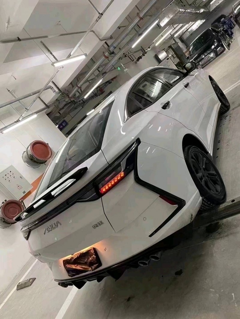 成都22年东风奕炫4