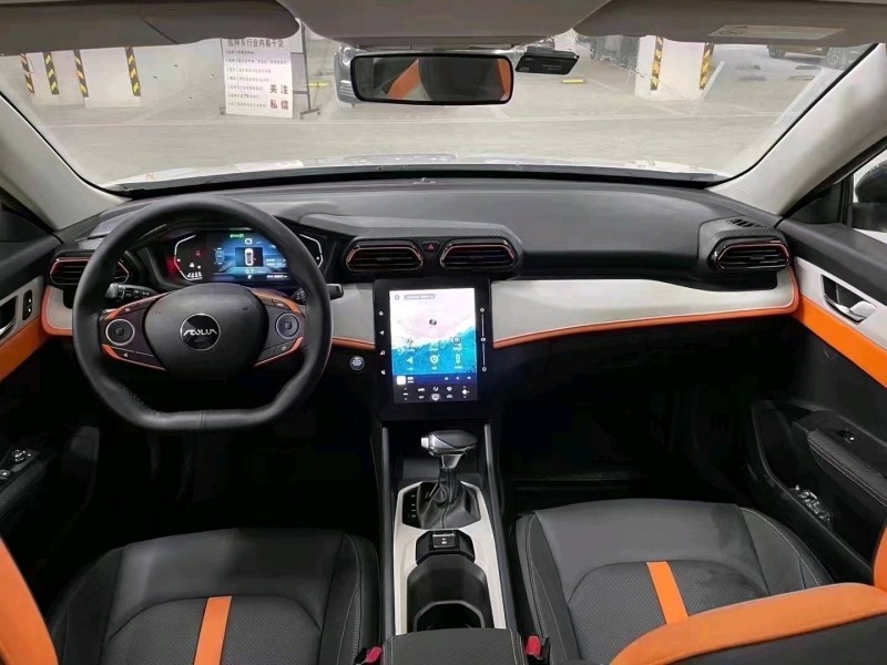 成都22年东风奕炫8