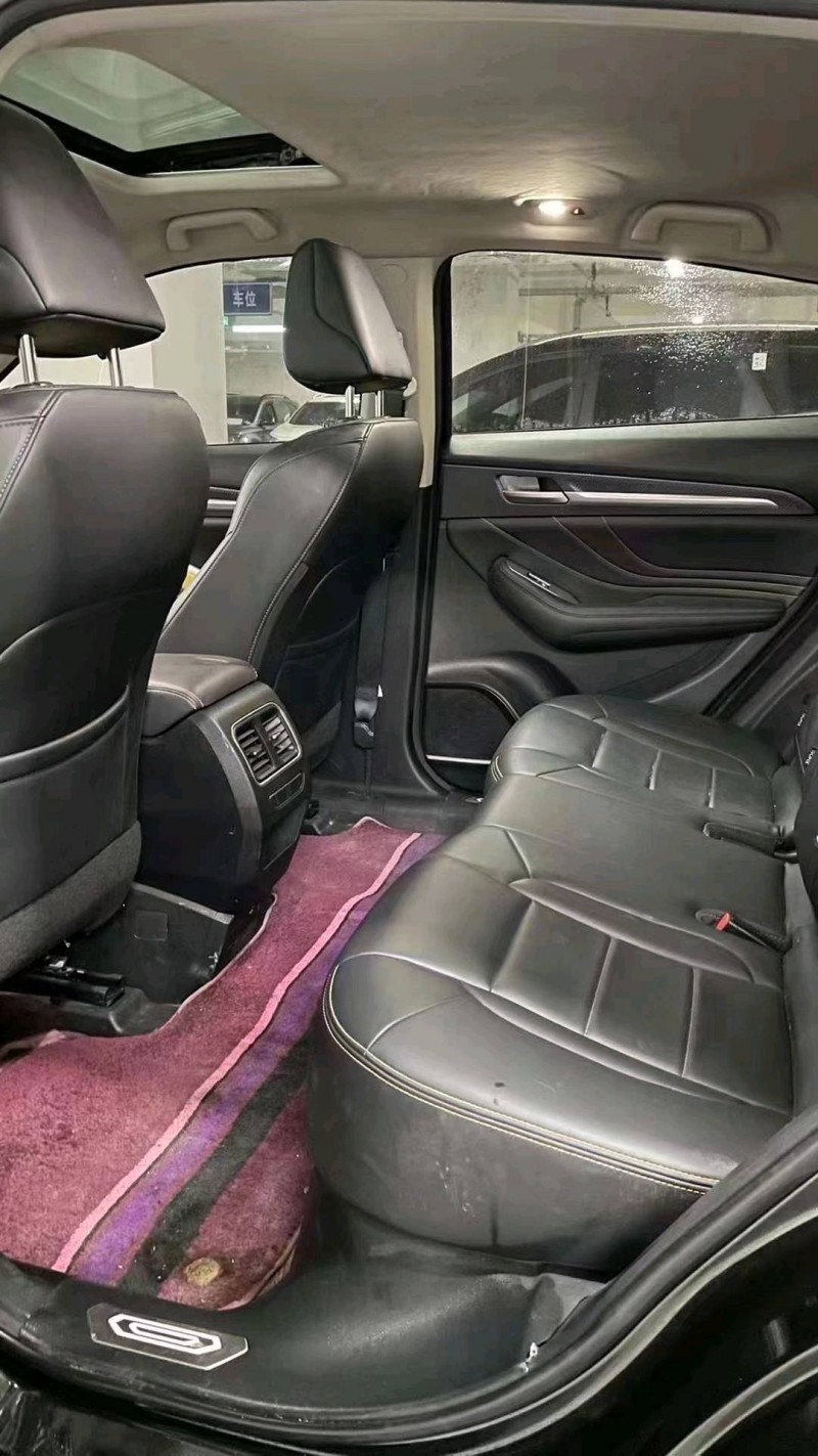 成都20年哈弗F77