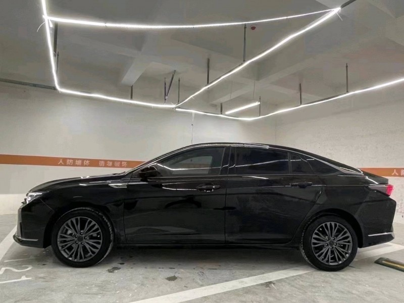 成都22年东风奕炫3