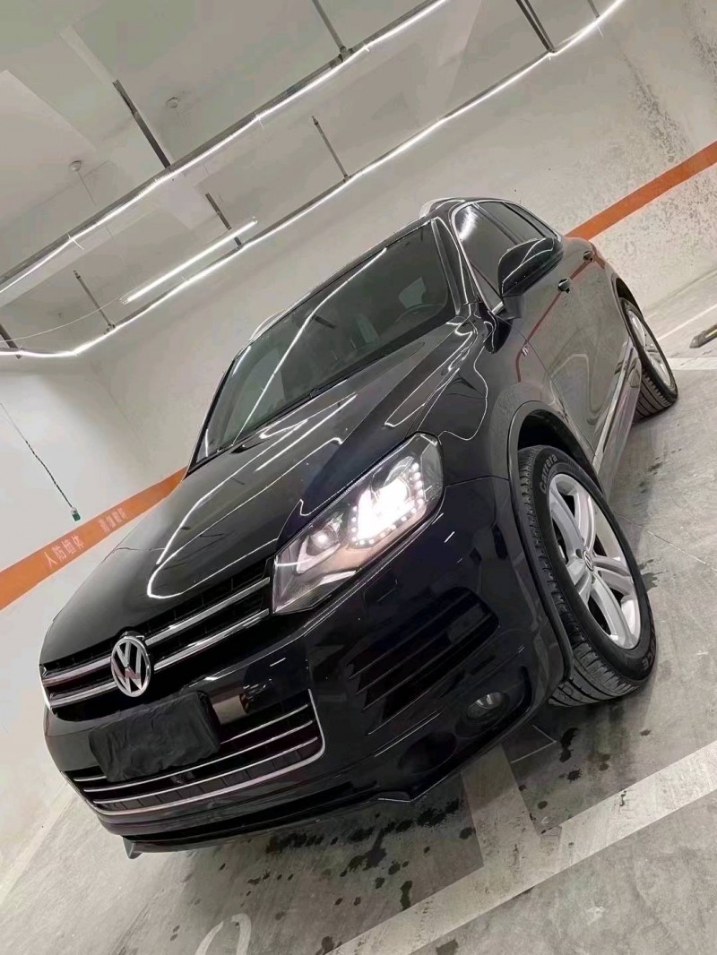 成都14年大众途锐2