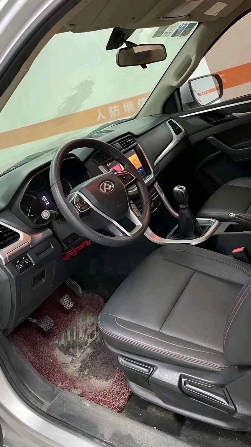 成都17年大通T607