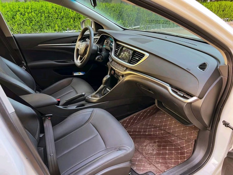 潍坊23年别克英朗4