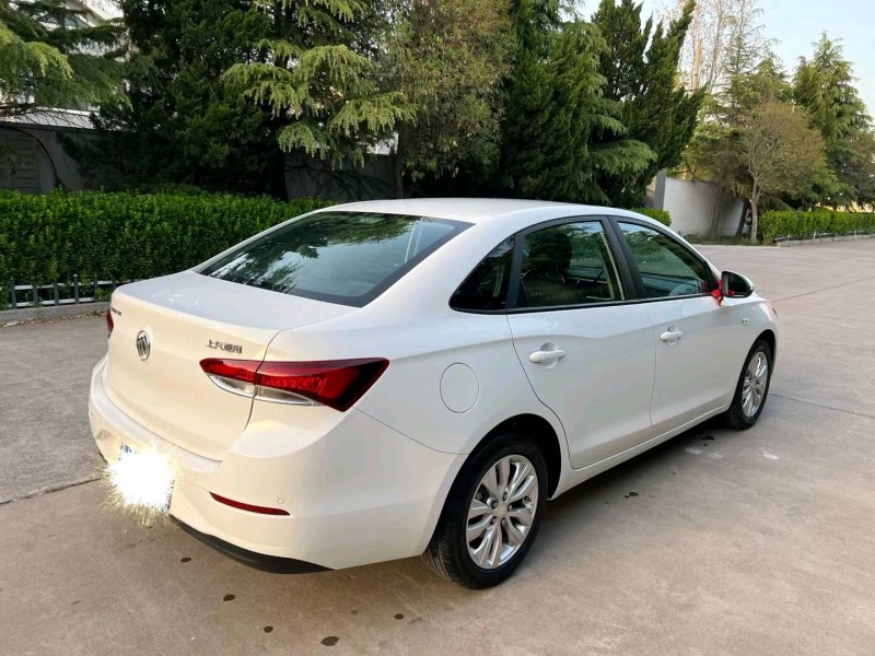 潍坊23年别克英朗7