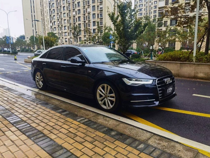 苏州17年奥迪A6L2