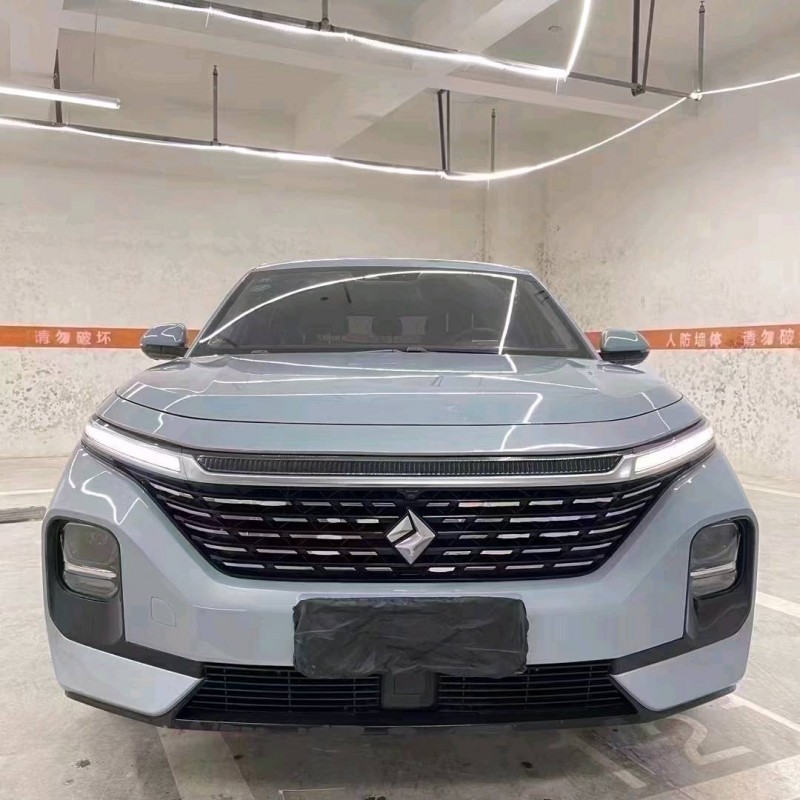 成都20年宝骏RC51