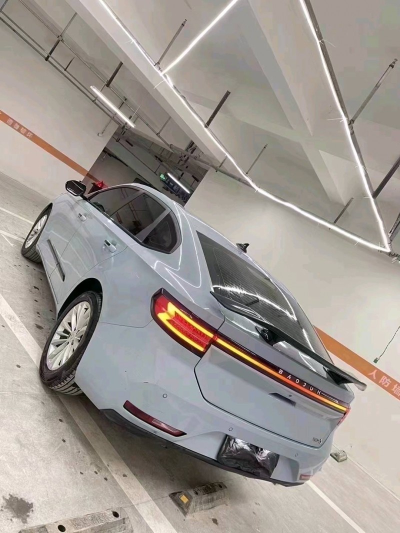 成都20年宝骏RC54