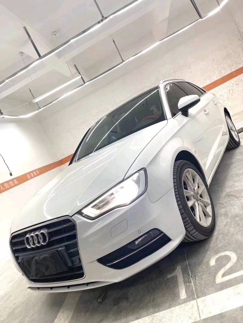 成都17年奥迪A32