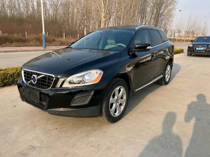 廊坊13年沃尔沃XC602