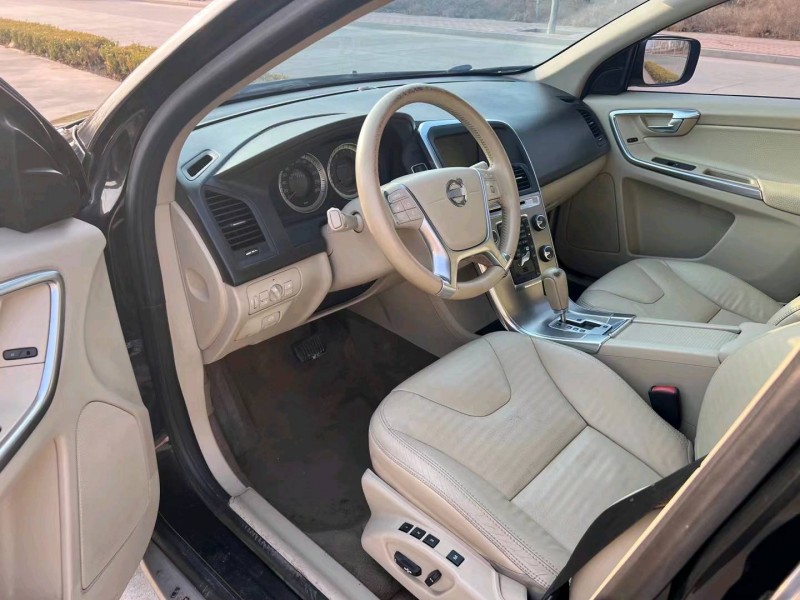 廊坊13年沃尔沃XC606