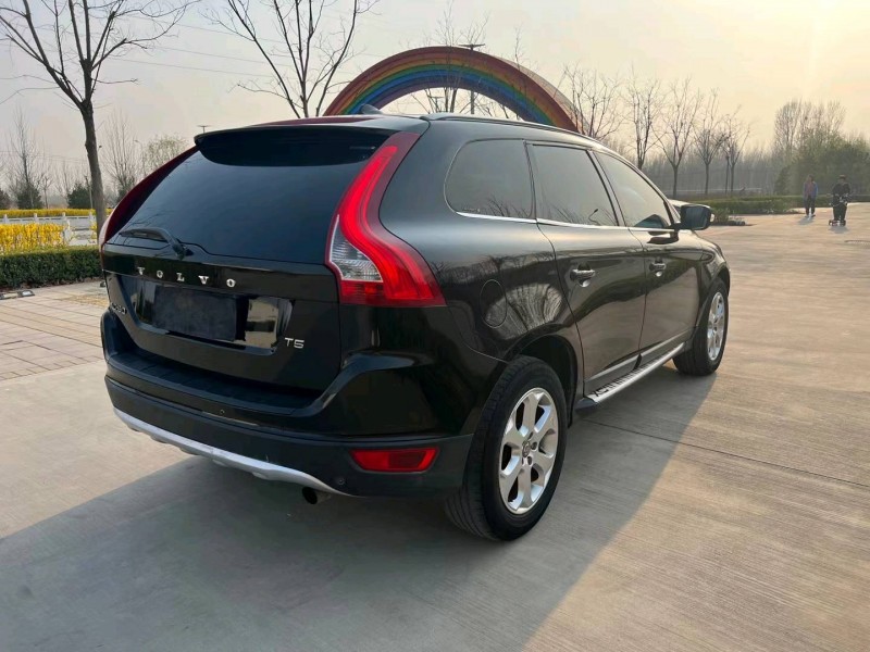 廊坊13年沃尔沃XC608