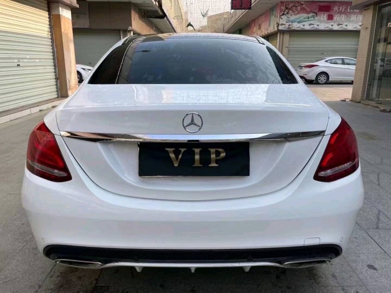 广州18年奔驰C7