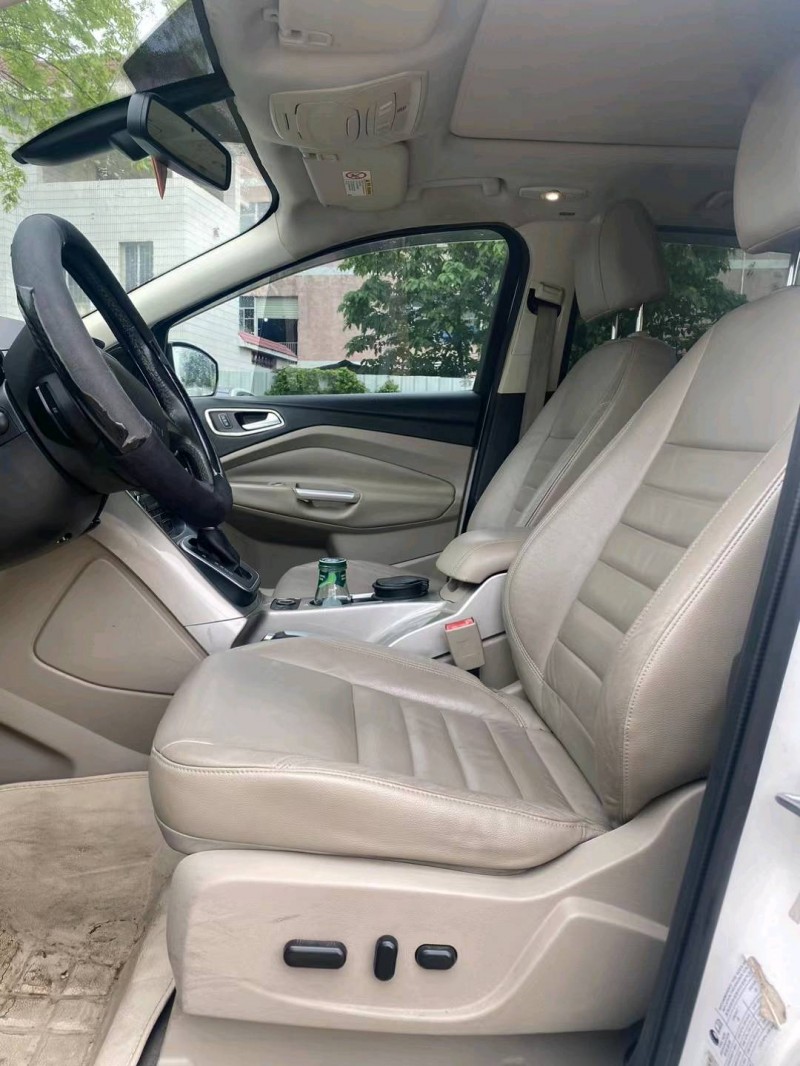 广州14年福特翼虎4