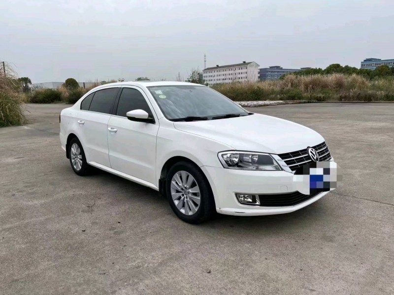武汉16年大众朗逸3