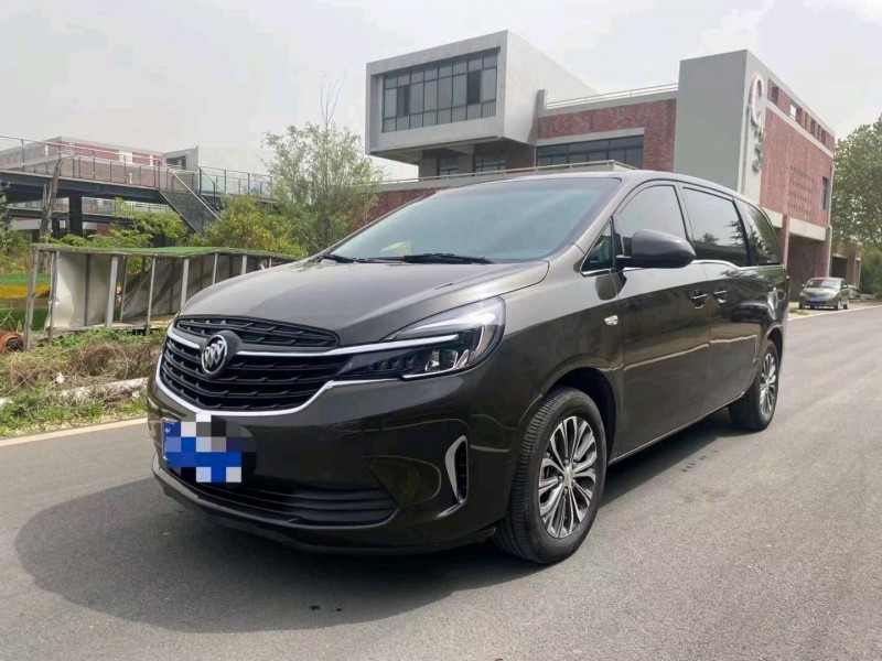 青岛21年别克GL83