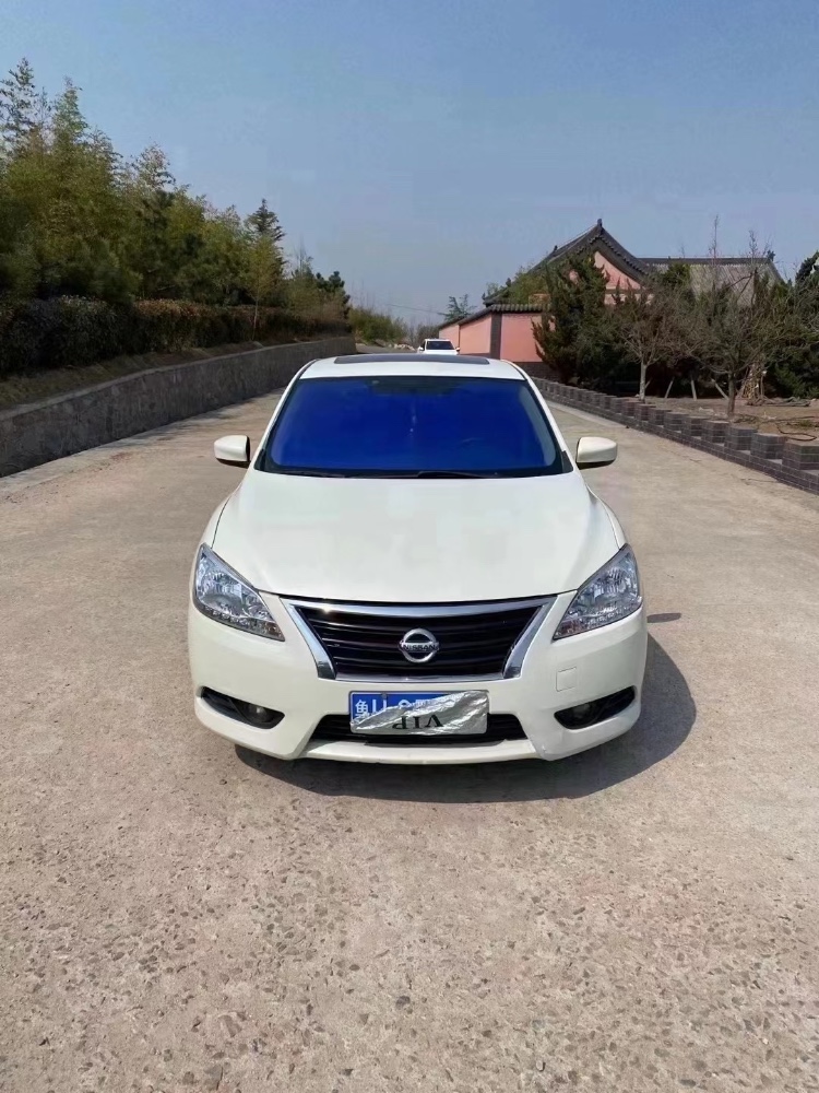 青岛15年日产轩逸1