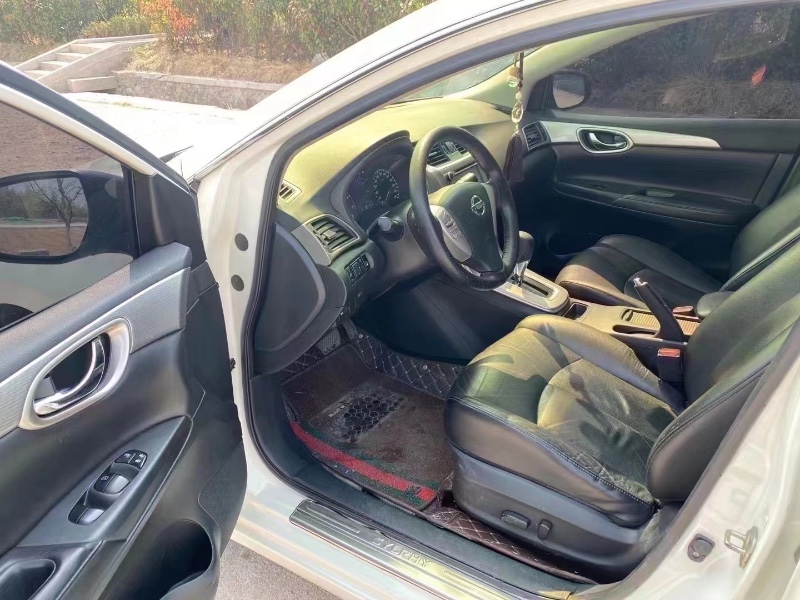 青岛15年日产轩逸3