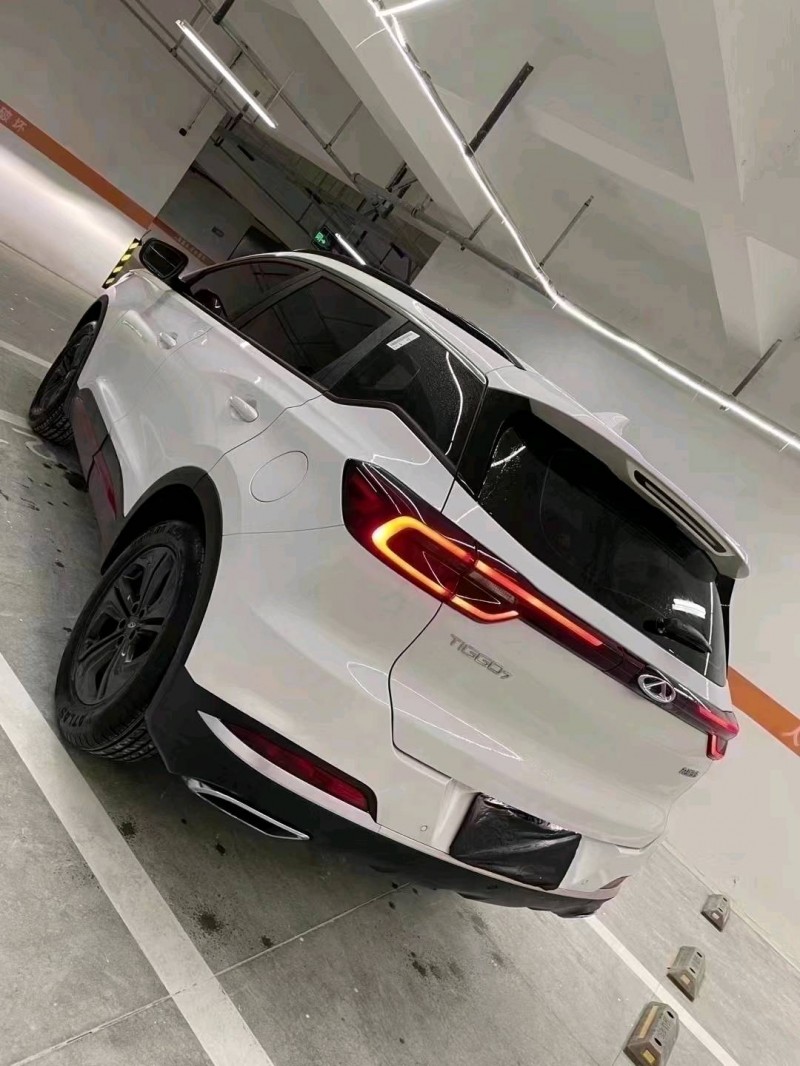 成都22年奇瑞瑞虎76