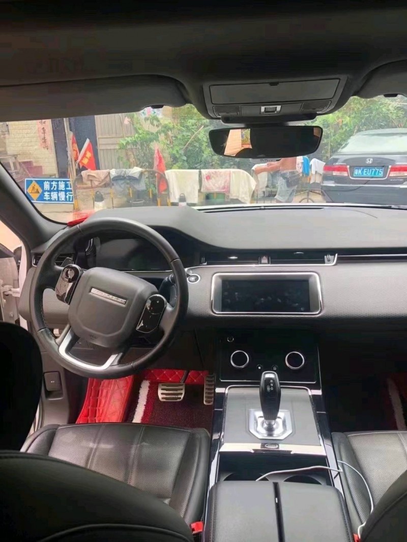 广州20年路虎极光3