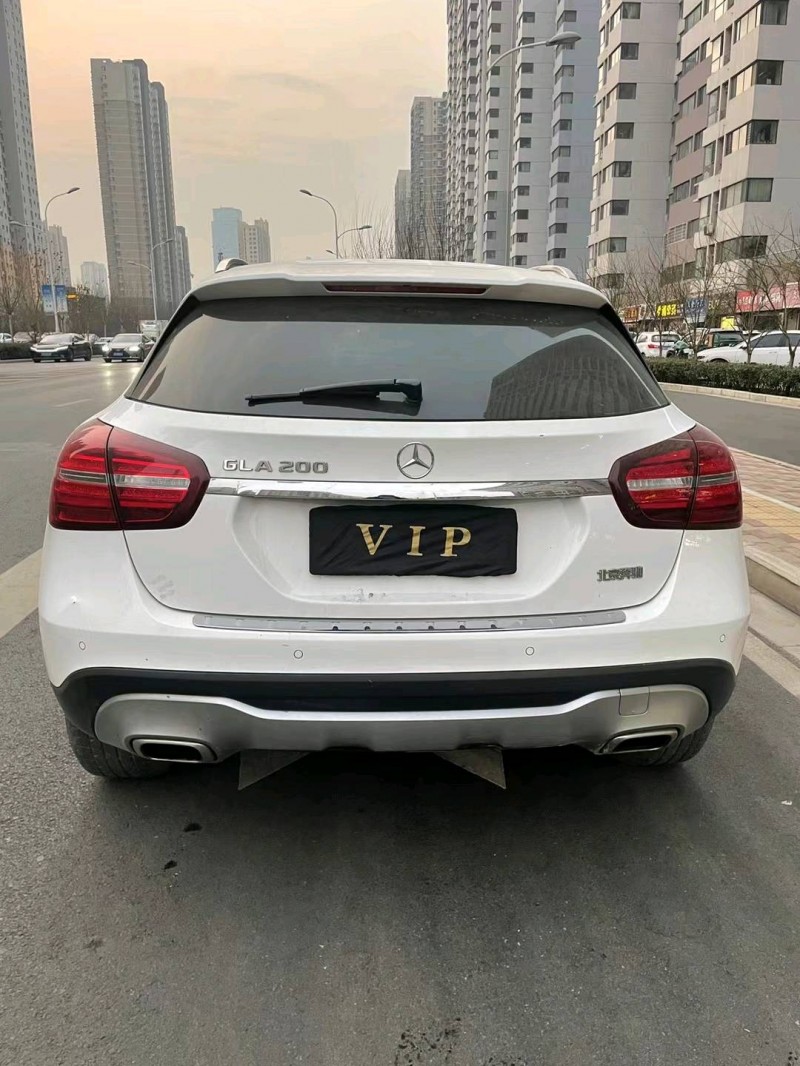 石家庄18年奔驰GLA9