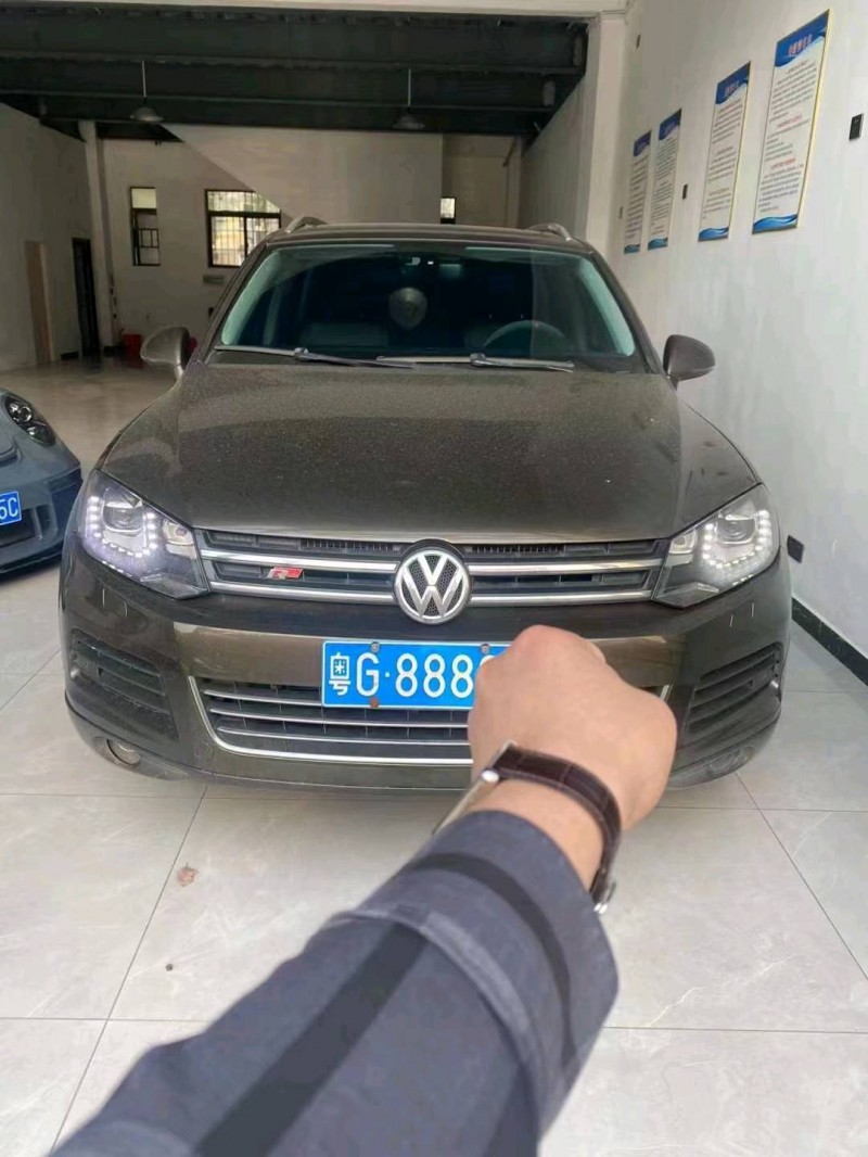 淄博12年大众途锐1