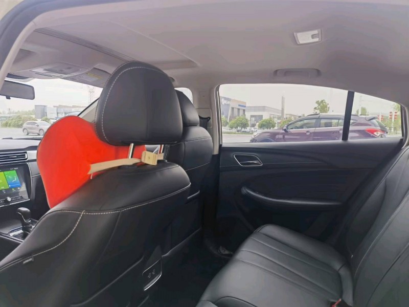 保定20年荣威i56