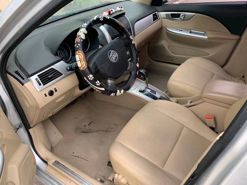 沈阳13年别克凯越7