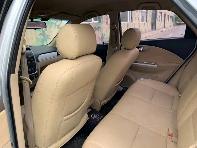 沈阳13年别克凯越9