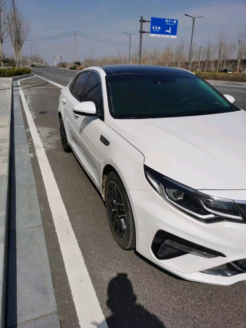 青岛20年起亚K52