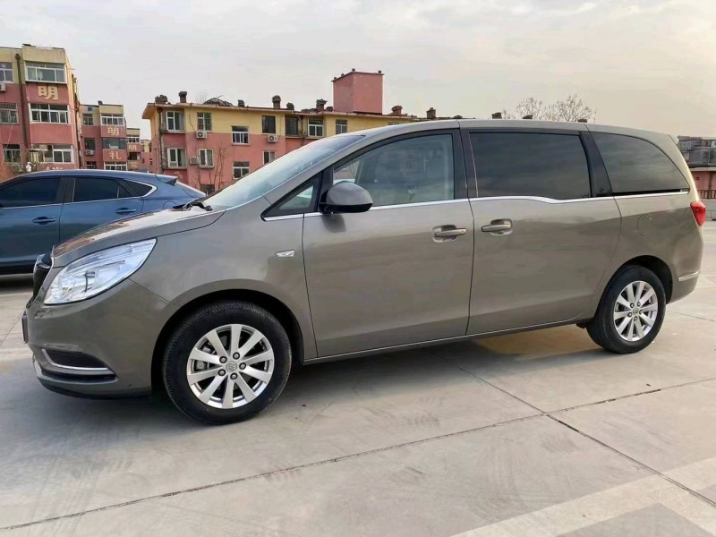 淄博20年别克GL82