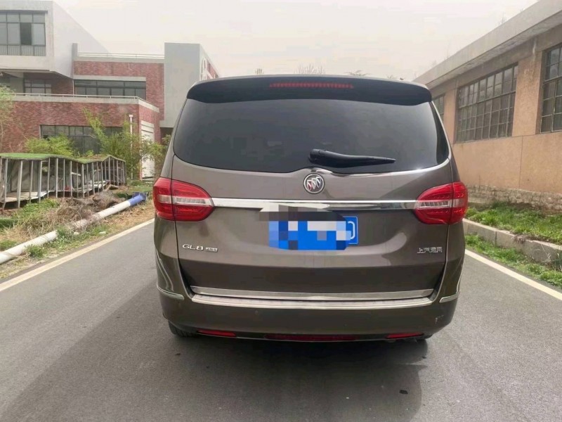 枣庄17年别克GL88