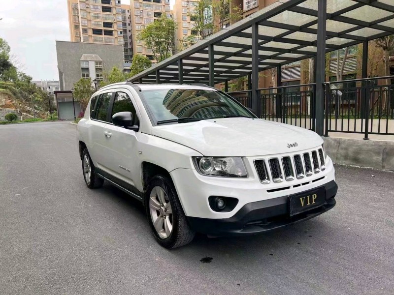 長沙14年Jeep指南者3