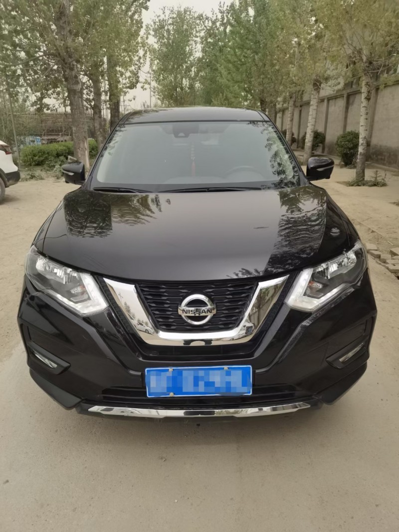 保定19年日产奇骏1